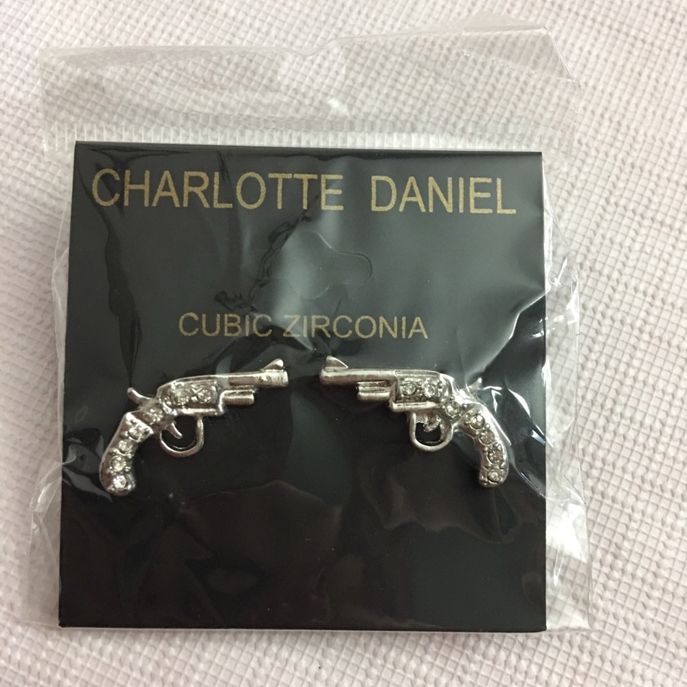 COPY - (L2) Handgun Earrings - Picture 2 of 6